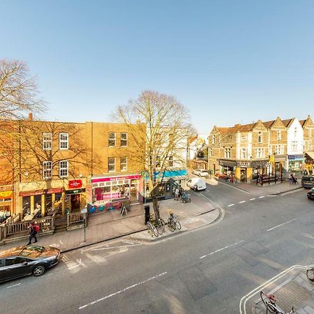 Remi Martin'S Place Bristol Luaran gambar
