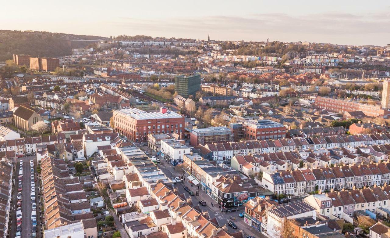 Remi Martin'S Place Bristol Luaran gambar